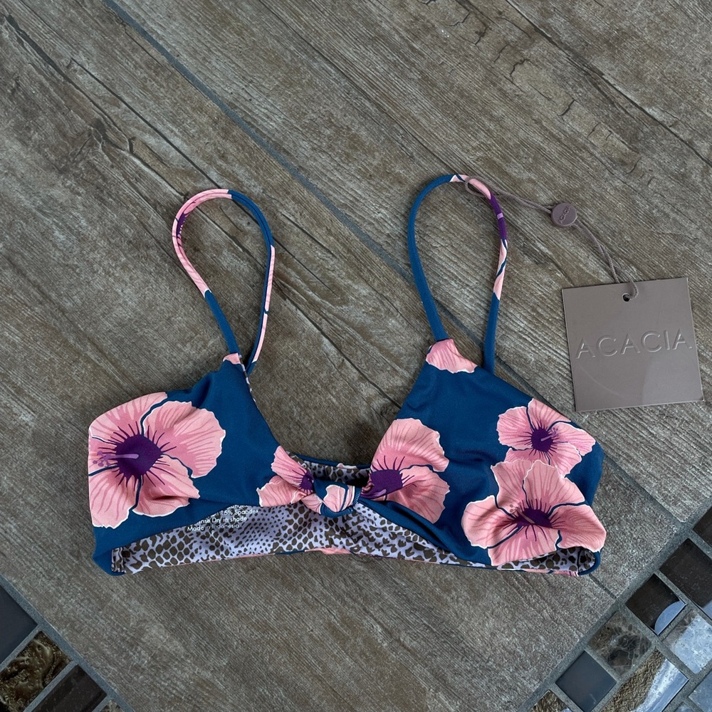 Acacia swimwear top